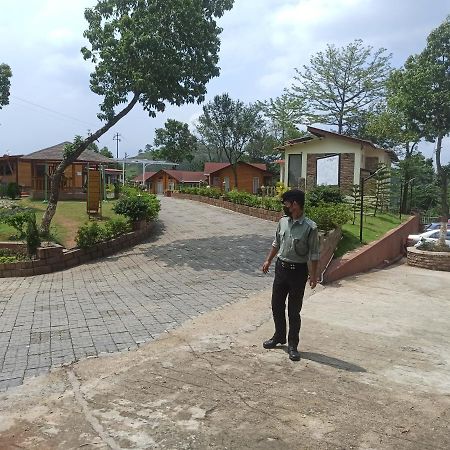 Ri Shat Sngi Orchid Resort By World Choice Shillong Luaran gambar