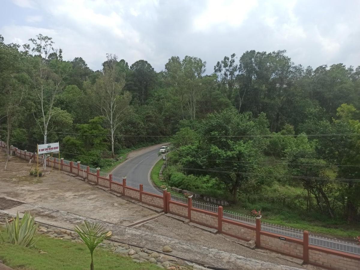 Ri Shat Sngi Orchid Resort By World Choice Shillong Luaran gambar