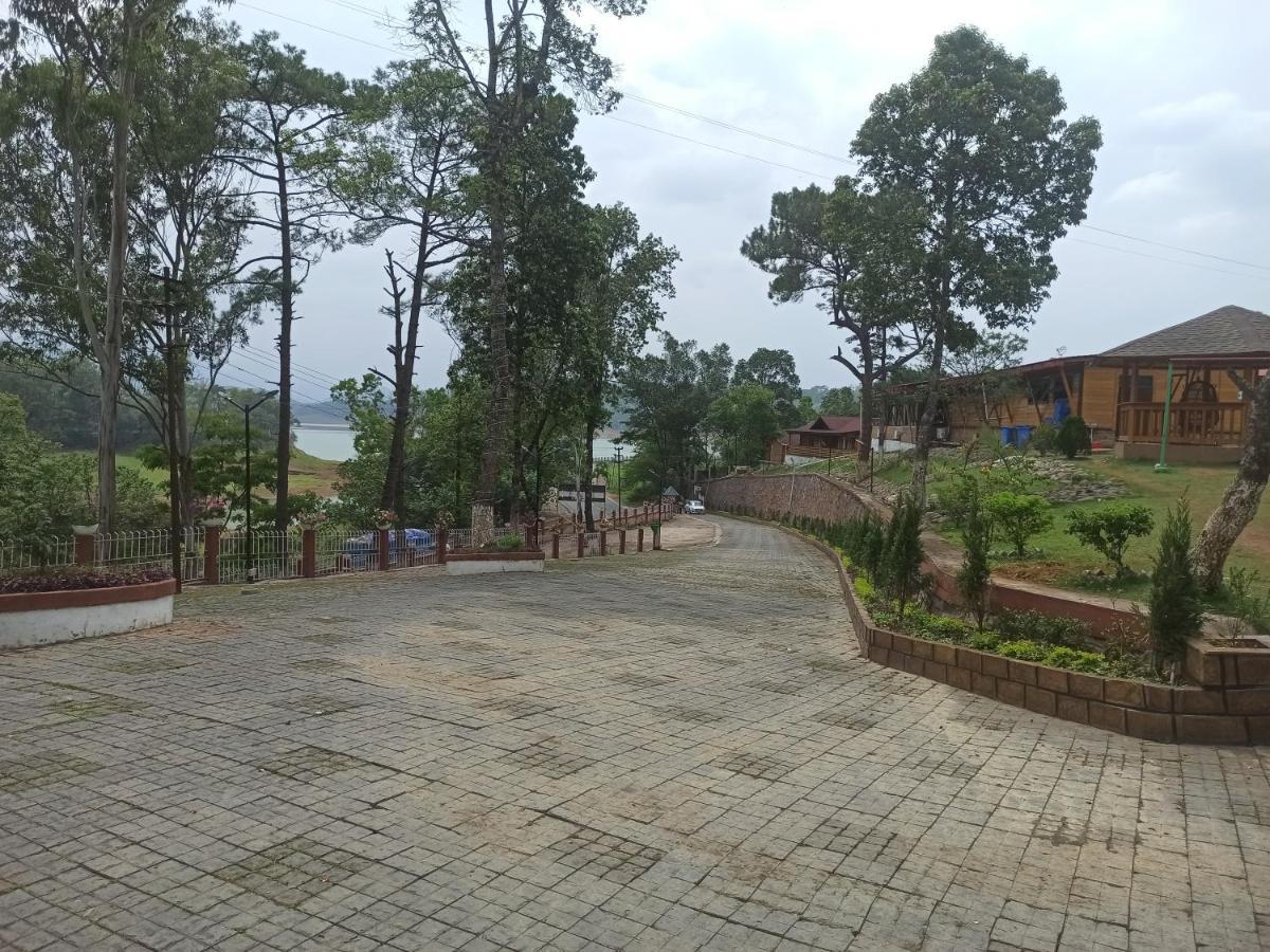 Ri Shat Sngi Orchid Resort By World Choice Shillong Luaran gambar