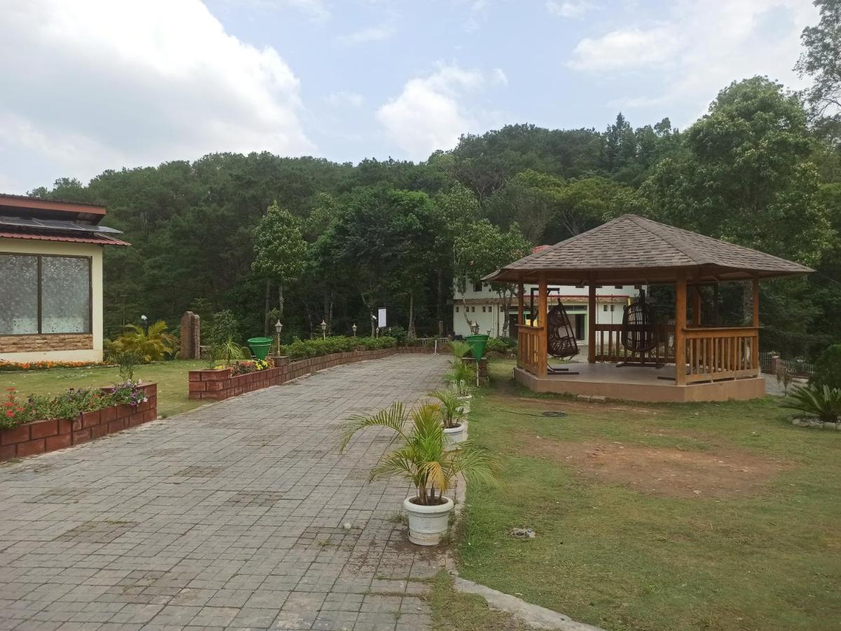 Ri Shat Sngi Orchid Resort By World Choice Shillong Luaran gambar